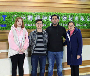 科威特客户为健身房来中国进口草莓直播在线观看免费播放高清商用健身房器材