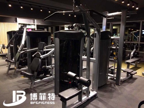 香港客户的健身房图片 草莓直播在线观看免费播放高清健身器材案例