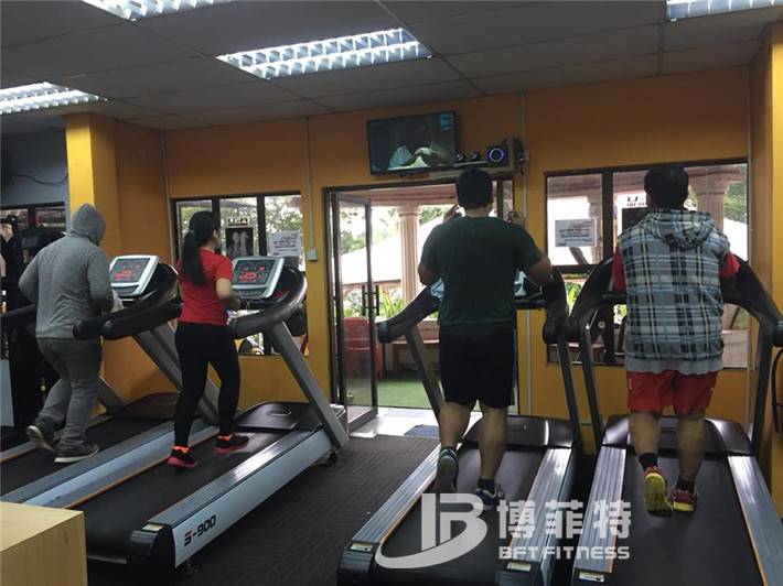 马来西亚草莓直播在线观看免费播放高清跑步机