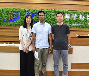 玻利维亚客户进口中国草莓直播在线观看免费播放高清品牌健身器材